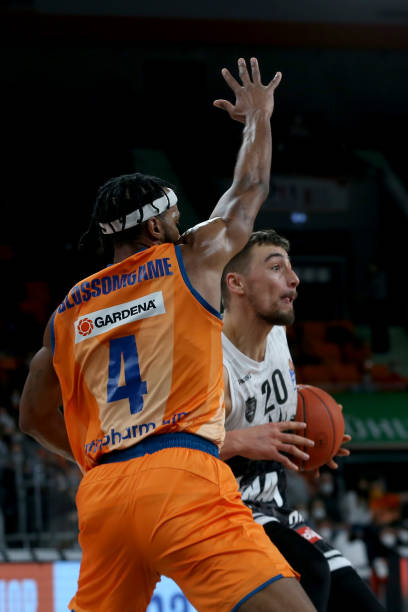 何通过努力 何通过努力